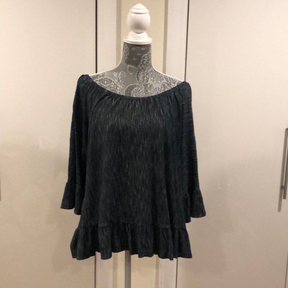 Navy white pin stripe blouse - Picture 1 of 3